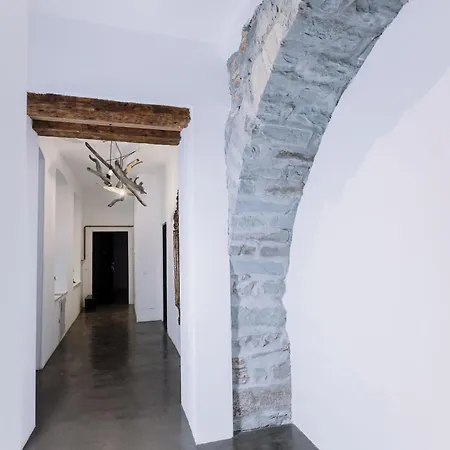 公寓 L'arco Living 2 *