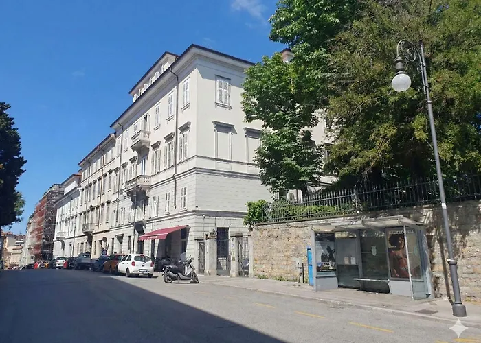 L'arco Living 2 Apartamento *